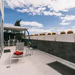 Villa Omara *