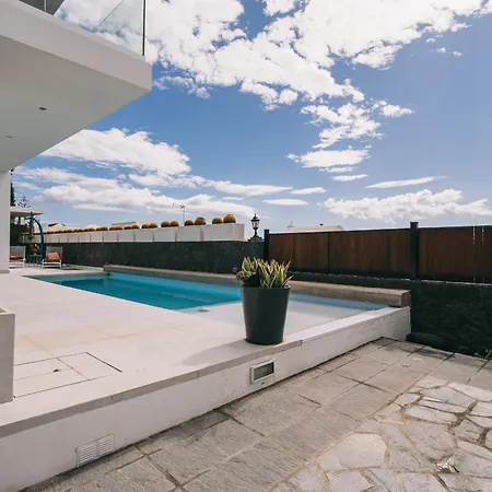 Vv Omara By Hh * Puerto del Carmen (Lanzarote)